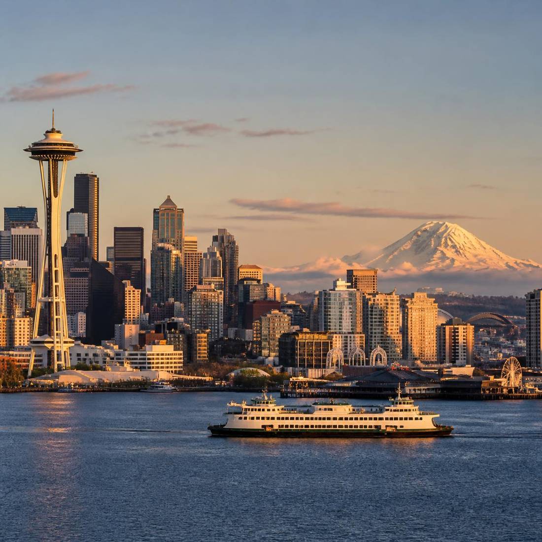 Seattle skyline and Mount Rainier, Washington State